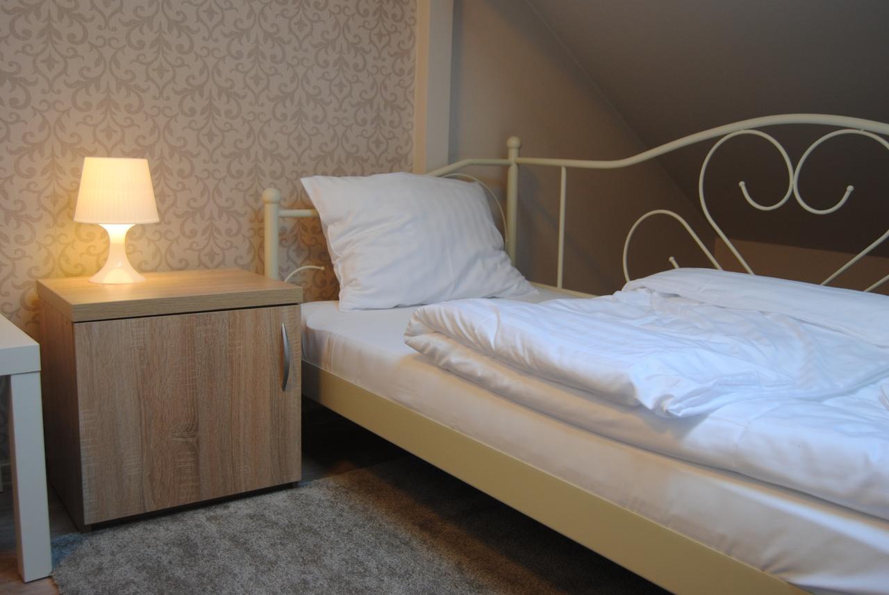 Hotel Magnat Slupca Room photo